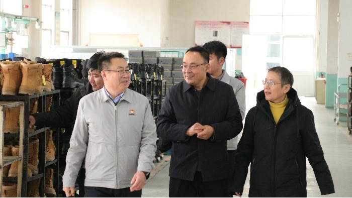 資訊|國內著名集團蒞臨百華鞋業，攜手打造合作新篇章！